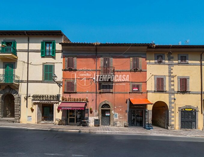 Appartamento con 6 locali in vendita in Corso Vittorio Emanuele, Campagnano Di Roma