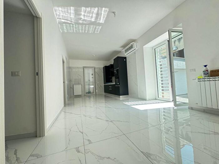 Appartamento trilocale in affitto in Via Sicilia, Villalba, Guidonia Montecelio