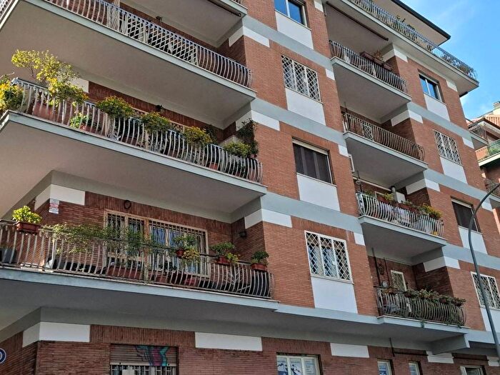 Appartamento bilocale in affitto in Via Renato Fucini, Talenti Monte Sacro, Roma