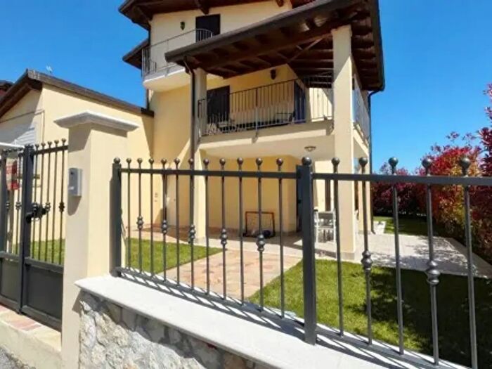 Casa con 5 locali in affitto in Montesilvano