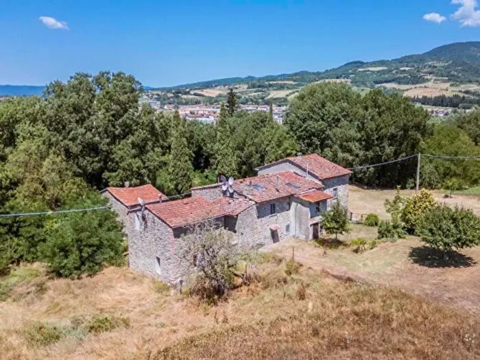 Casa con 6 locali in vendita in Strada Regionale Umbro Casentinese Romagnola, Bibbiena