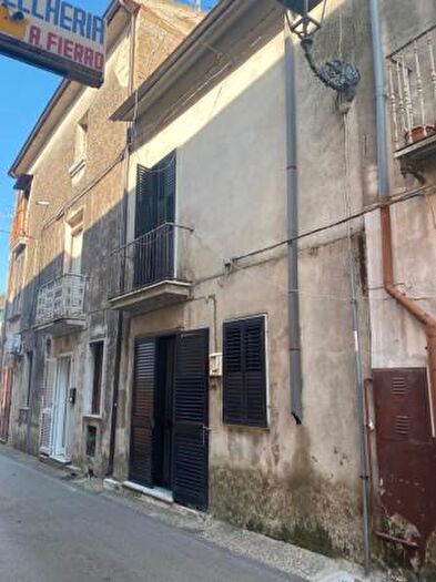Casa trilocale in vendita in Via Cappella Salomoni Traversa, Cervinara