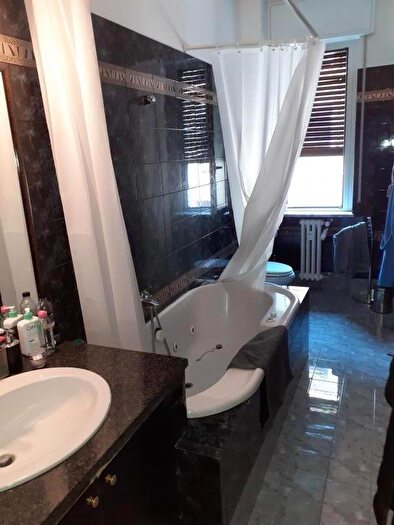 Appartamento bilocale in affitto in Via Clusone, Milano