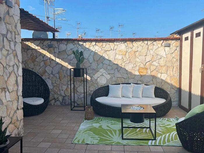 Appartamento bilocale in vendita in Via Nazionale, Napoli