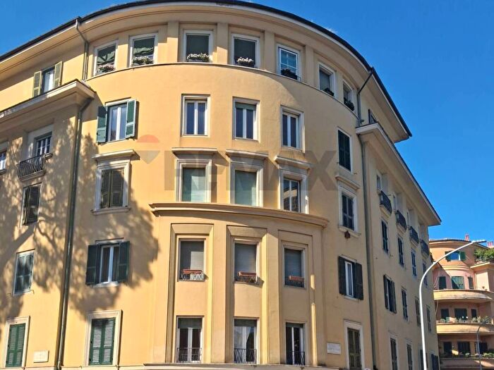 Appartamento trilocale in affitto in VIa Scipio Slataper, Parioli, Roma