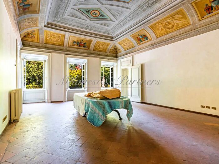 Appartamento con 8 locali in affitto in Via Pignolo, Bergamo