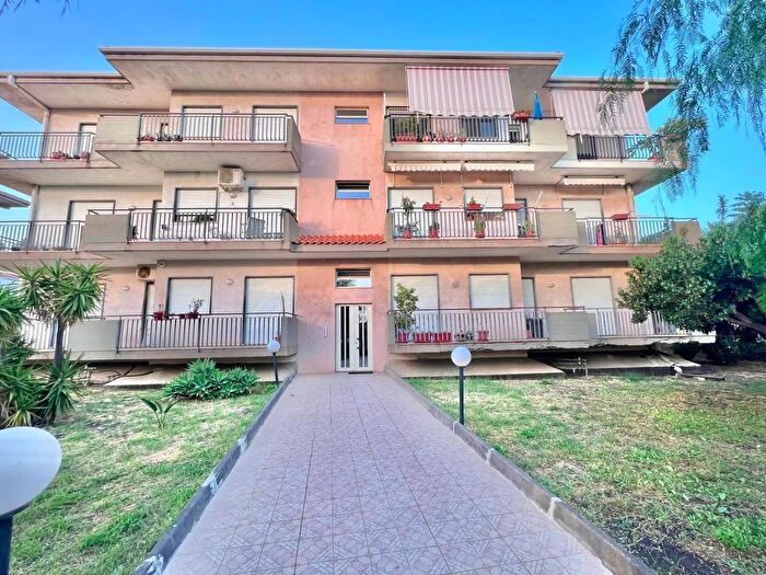 Appartamento quadrilocale in vendita in Mascali