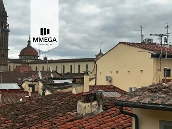 Appartamento trilocale in vendita in Via Maffia, Firenze