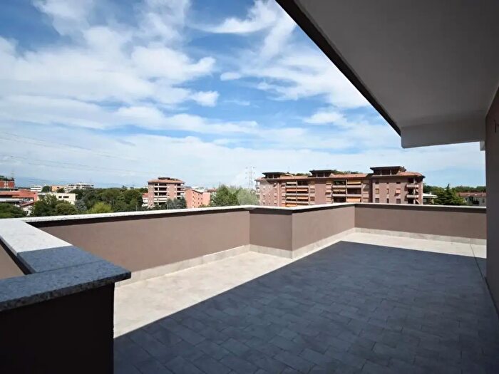 Appartamento quadrilocale in vendita in Viale Lombardia, Brugherio