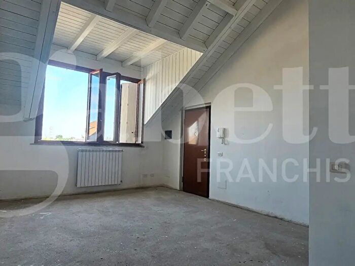 Appartamento bilocale in vendita in Via Europa, Turbigo