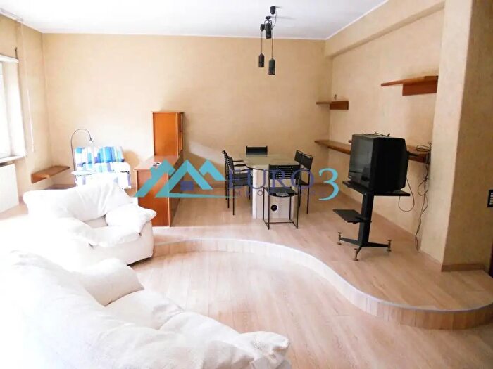 Appartamento con 5 locali in affitto in Ascoli Piceno