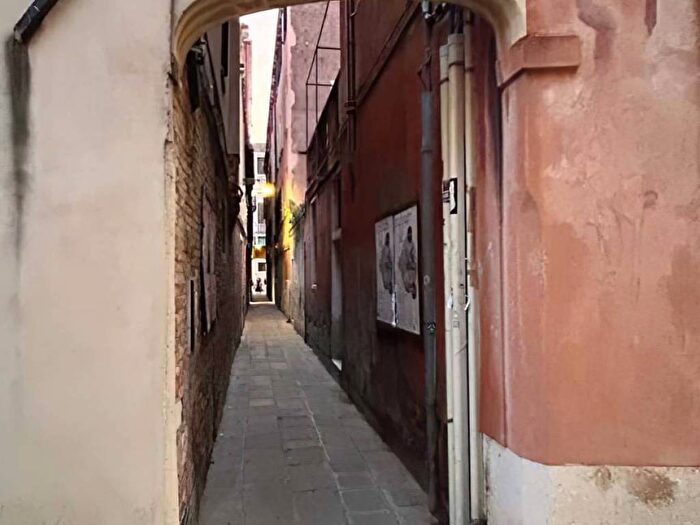 Appartamento trilocale in affitto in Santa Croce, Dorsoduro San Barnaba, Venezia