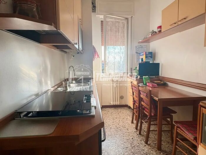 Appartamento trilocale in vendita in Via Dante, Lomagna