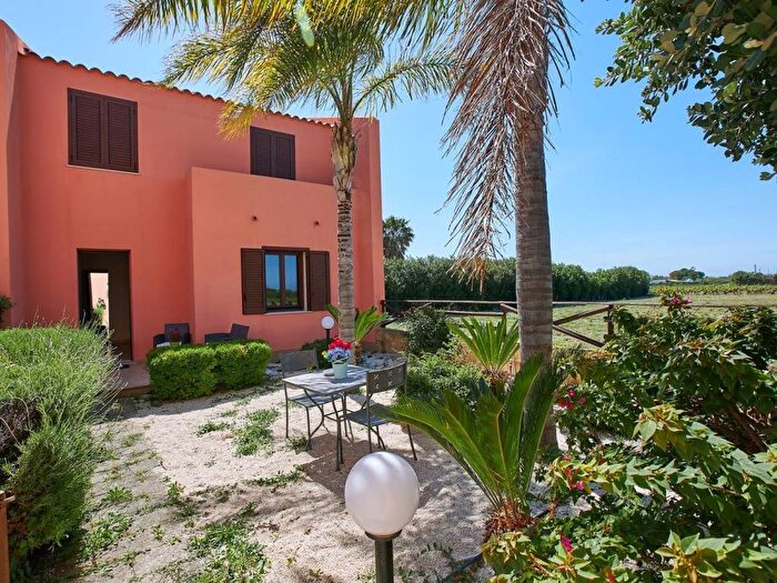 Casa quadrilocale in affitto in Contrada Spagnola, Stagnone, Marsala