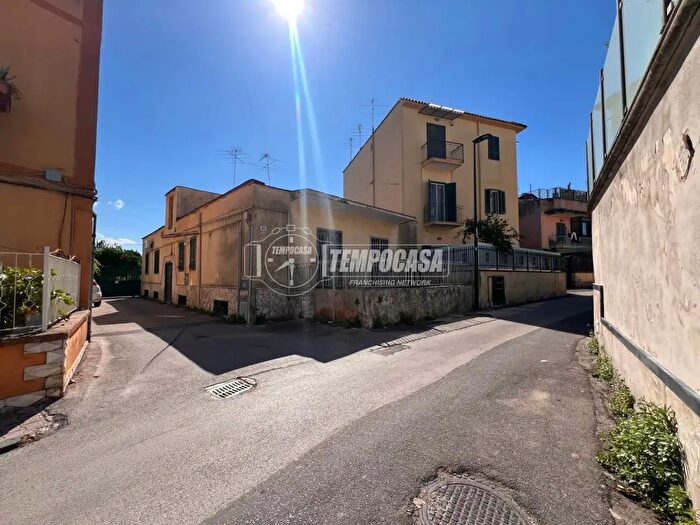 Appartamento trilocale in vendita in Cupa San Giovanni a Marianella, Napoli