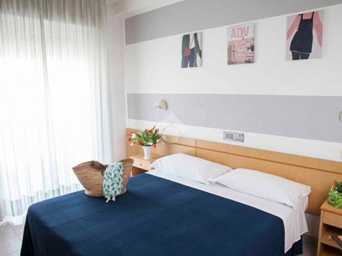 Casa in affitto in Viale G Paisiello, Alba Mare, Riccione