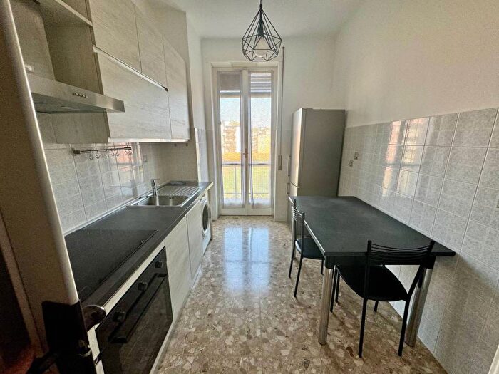 Appartamento bilocale in affitto in Via Piero Martinetti, Bande Nere Inganni, Milano