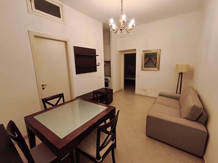 Appartamento bilocale in affitto in Via San Gregorio, Buenos Aires, Milano