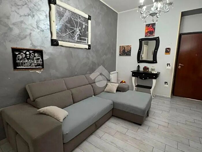 Appartamento trilocale in vendita in Via Lucania, Afragola