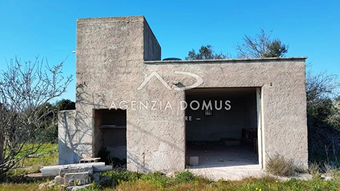 Casa in vendita in Località Cornolelle, Alliste