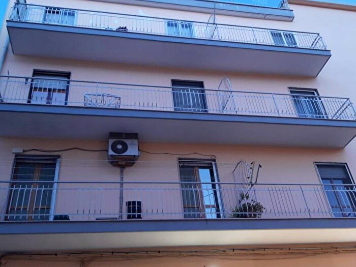 Appartamento trilocale in affitto in Via Mario Rosario Greco, Centro, Matera