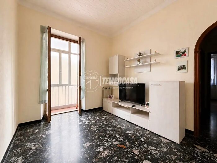 Appartamento trilocale in vendita in Via Walter Fillak, Genova