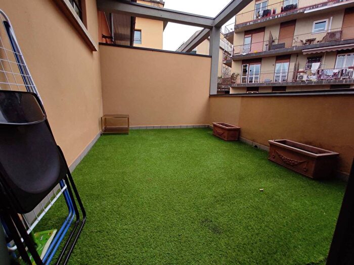 Appartamento trilocale in affitto in Via Borgo Santa Caterina, Corridoni, Bergamo