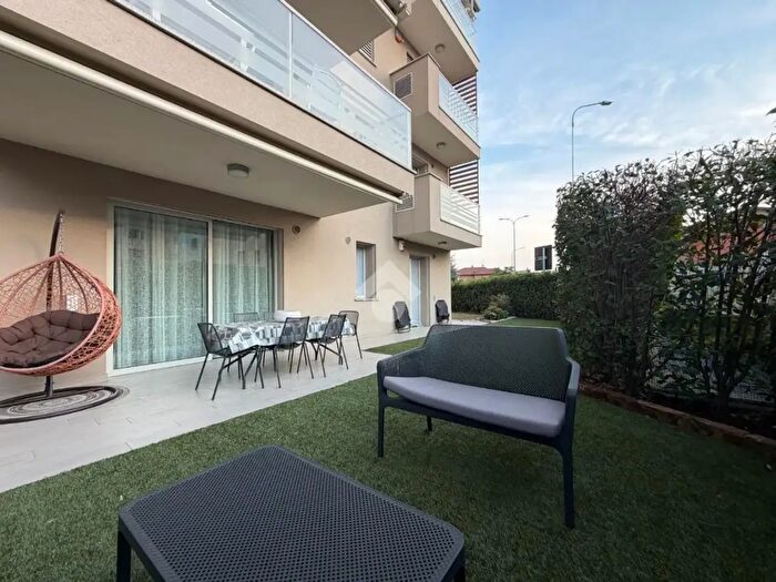 Appartamento quadrilocale in vendita in Via G Ferraris, Albano Sant'Alessandro
