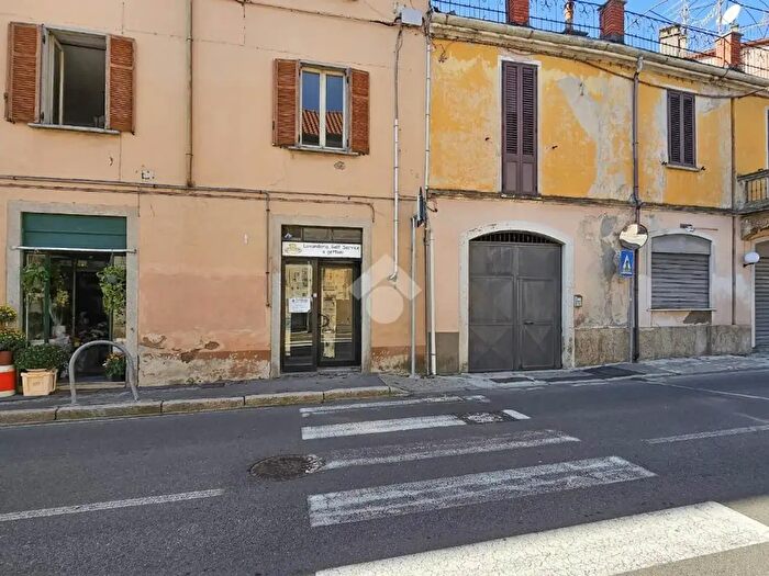 Appartamento monolocale in vendita in Via C Pietro Porro, Induno Olona