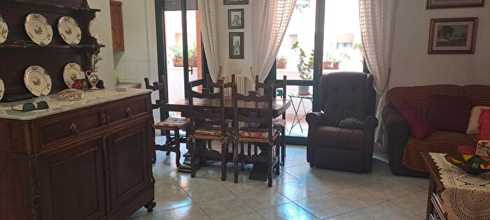 Appartamento trilocale in vendita in Cecina