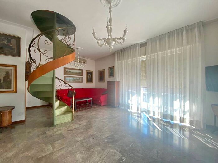 Casa con 5 locali in affitto in Via Domenico Scarlatti, San Ruffillo, Bologna