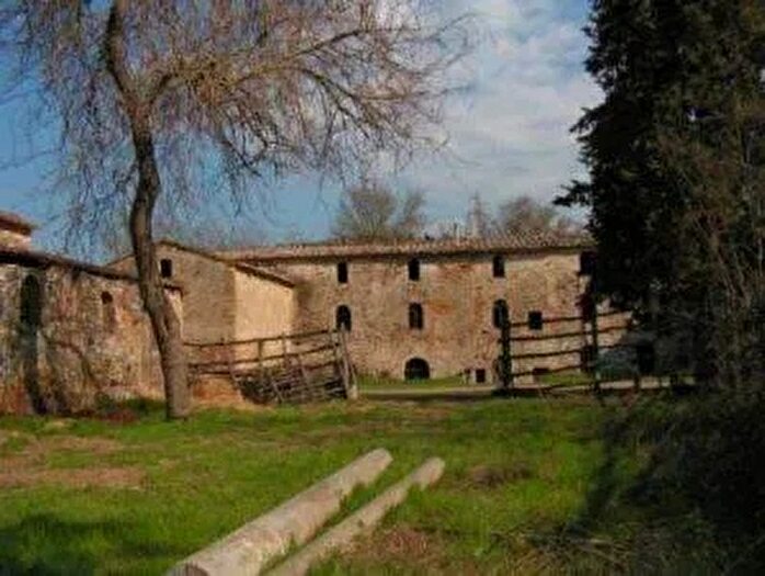 Casa in vendita in Pomarance