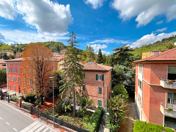 Appartamento trilocale in affitto in Colli Castiglione, Bologna
