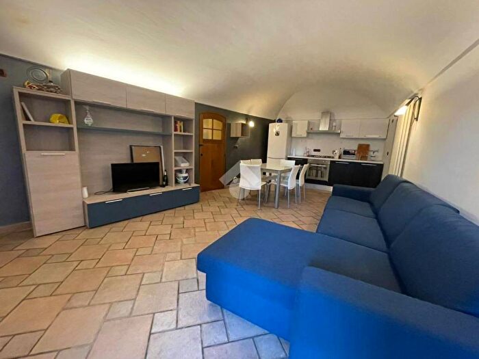 Appartamento trilocale in affitto in Via Roma, Lanzo Torinese