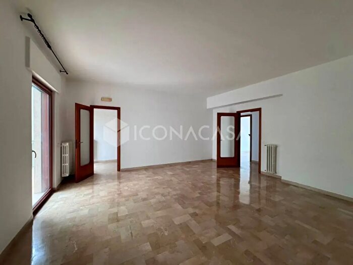 Appartamento trilocale in vendita in Via Luisa Sanfelice, Ostuni