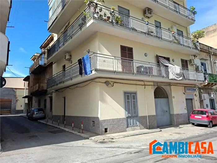 Casa quadrilocale in vendita in Palermo
