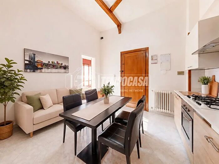 Appartamento quadrilocale in vendita in Via Dalmazio Birago, Lecce