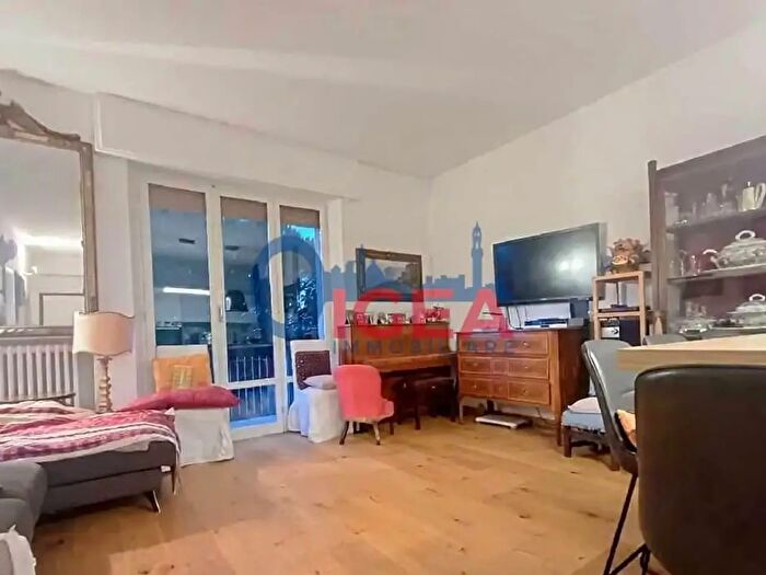 Appartamento con 6 locali in vendita in Bernardino Perfetti, Siena