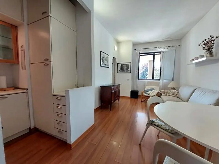 Appartamento bilocale in vendita in Via Angelo Ramazzotti, Monza