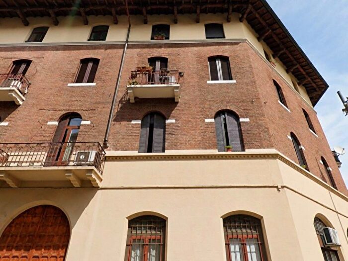 Appartamento trilocale in affitto in Via Carlo Maderno, Ascanio Sforza, Milano