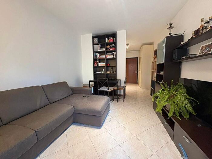 Appartamento bilocale in affitto in Via Diodoro Siculo, Greco Segnano, Milano