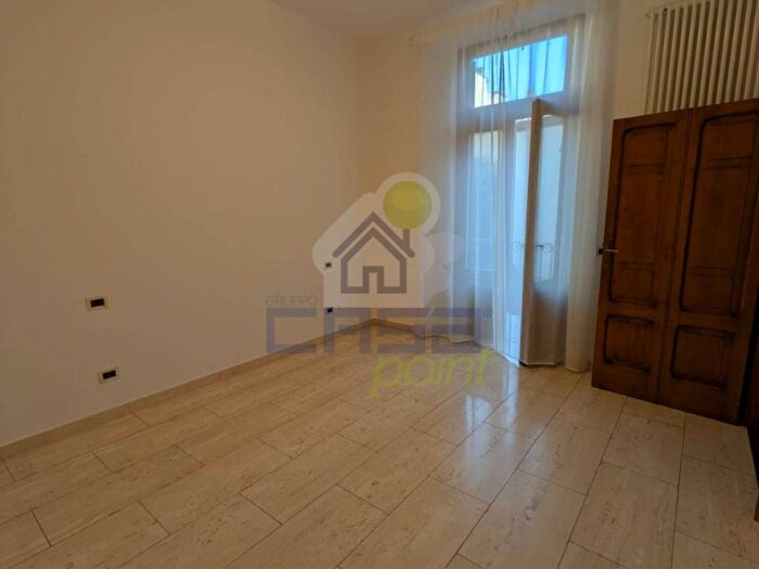 Appartamento bilocale in affitto in via santa maria, Centro Storico, Desenzano del Garda