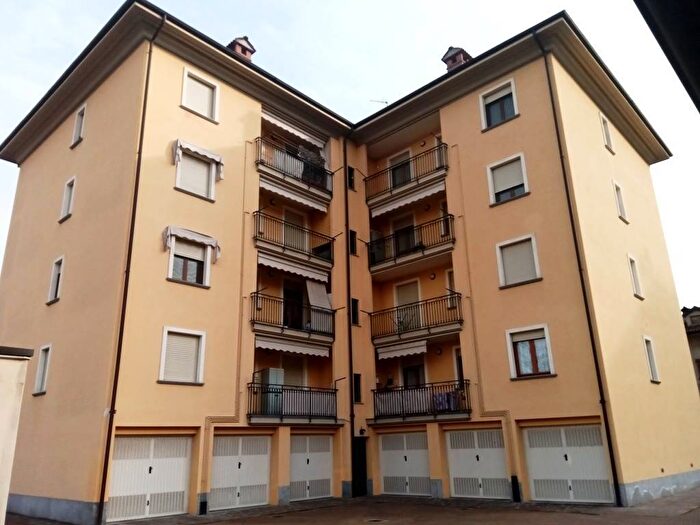 Appartamento trilocale in affitto in Ponte Rosso Le Braide Campoferro, Voghera