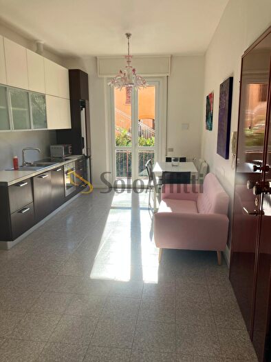 Appartamento con 5 locali in affitto in Via IV Novembre, Rimini