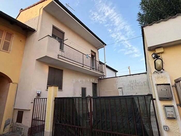 Casa trilocale in vendita in Gravellona Lomellina