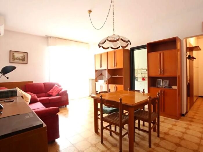 Appartamento trilocale in vendita in Via Maggio, Calderara Di Reno