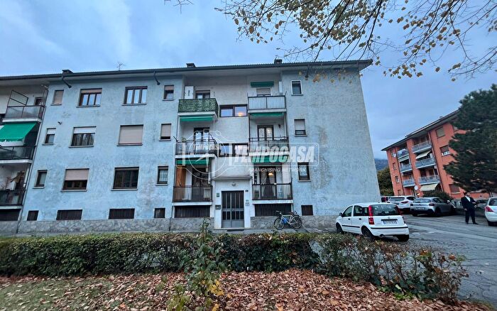 Case in Vendita e in Affitto - 2