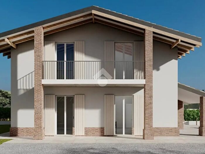 Casa con 5 locali in vendita in Via Ghiaie di Mezzo, Noceto
