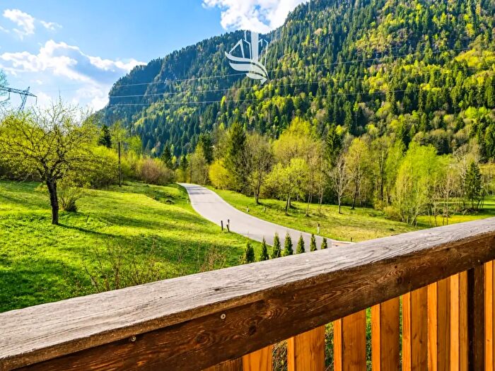 Casa quadrilocale in vendita in Strada Provinciale di Daone Direzione Pracul, Valdaone