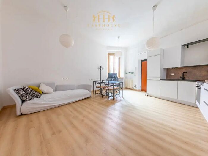 Appartamento bilocale in vendita in Via Brembo, Milano